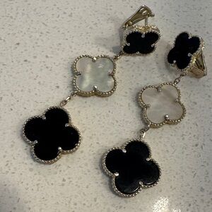 Elegant Black and White Clover Drop Earrings - Women Jewelry